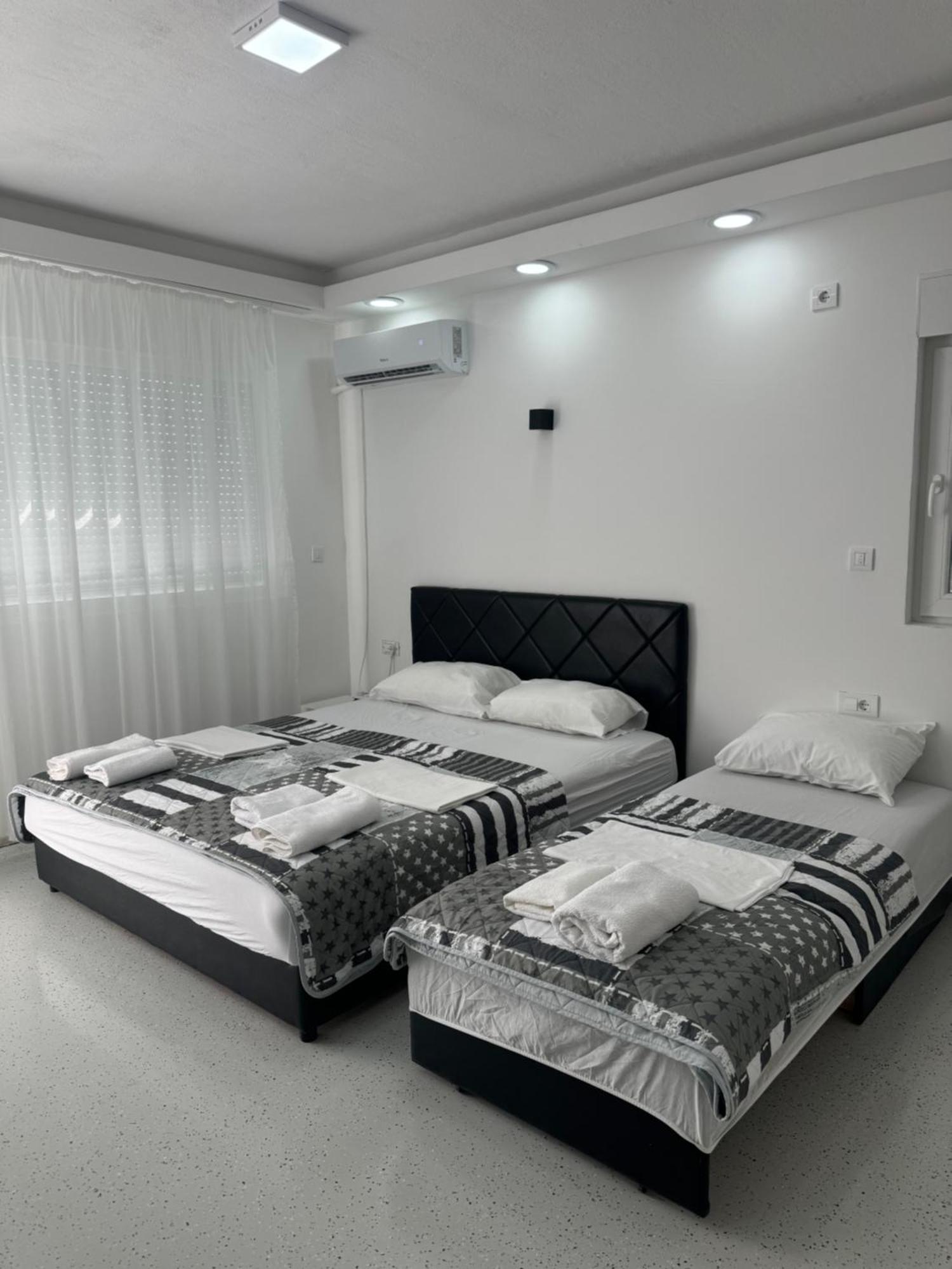 Apartmani Milic Kotor Luaran gambar