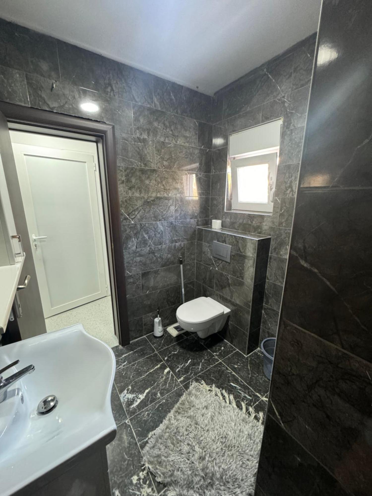 Apartmani Milic Kotor Luaran gambar